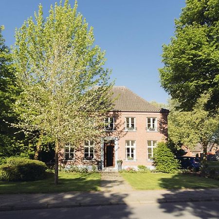 Altes Pfarrhaus Hotel Geldern Exterior foto
